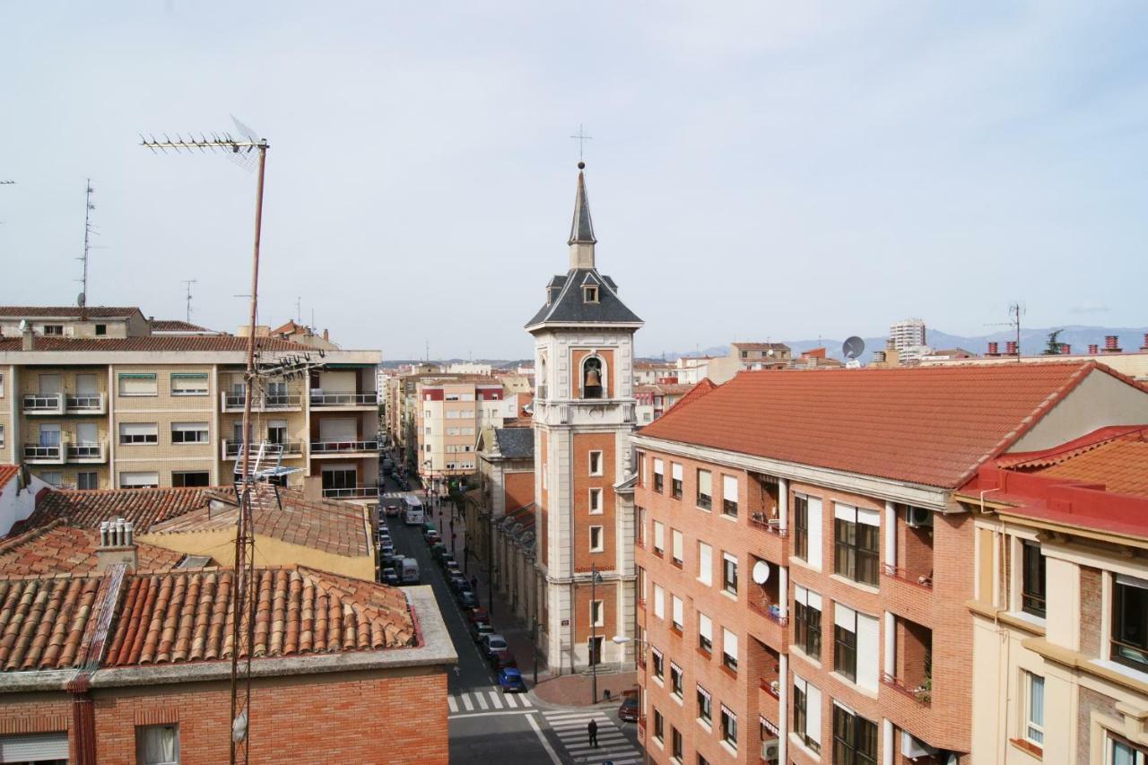 로그로노 Calfred Iglesia Santa Teresita 아파트 외부 사진